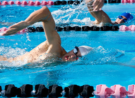 Nadadores em prova. Mental Coaching para Atletas